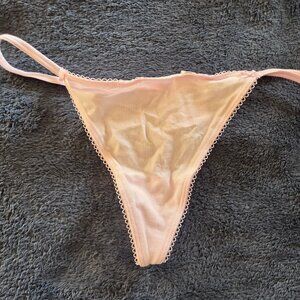 Victoria's Secret Pink! light pink picot trim cotton V-string Panties Size L